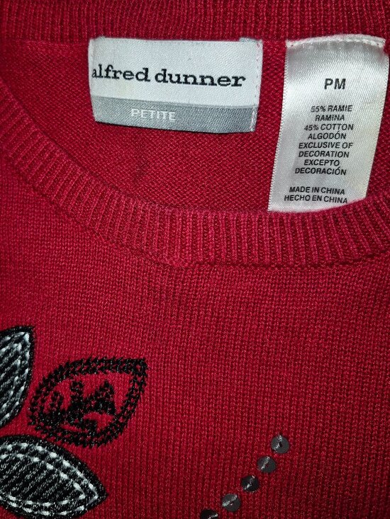 ALFRED DUNNER pretty Bling Sweater top, Red in size Medium-P - Picture 12 of 12
